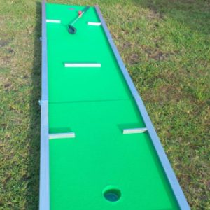 Piste mini-golf _la muraille _